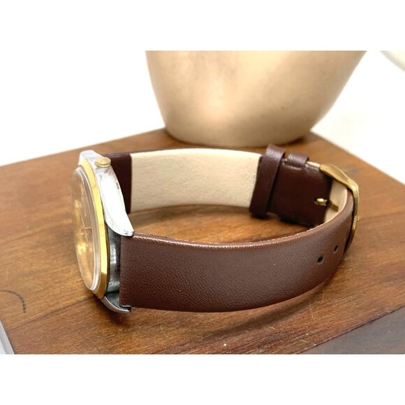 Pulsar Men's Watch V533-8A50 Vintage Quartz Silver Dial Day Date Brown Leather - Picture 9 of 14